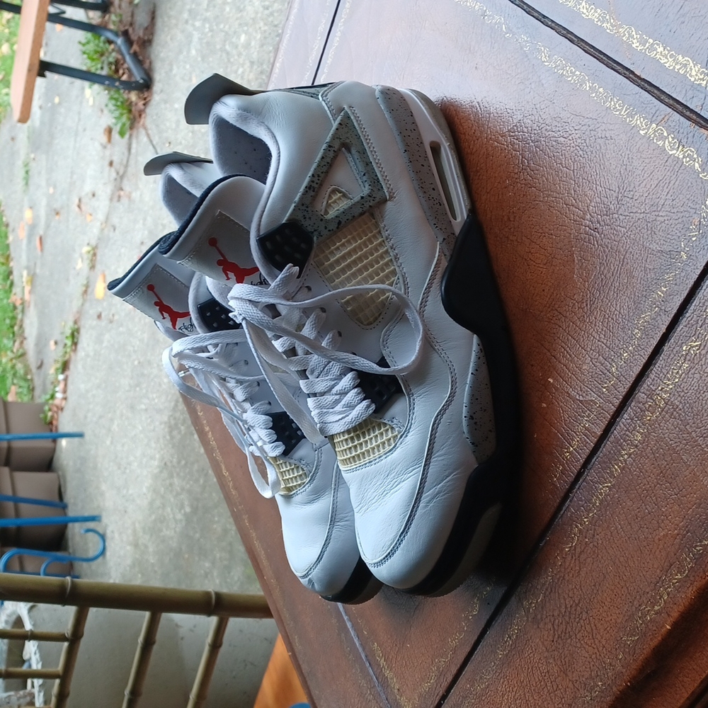 Air Jordan 4 Retro OG. Size 12